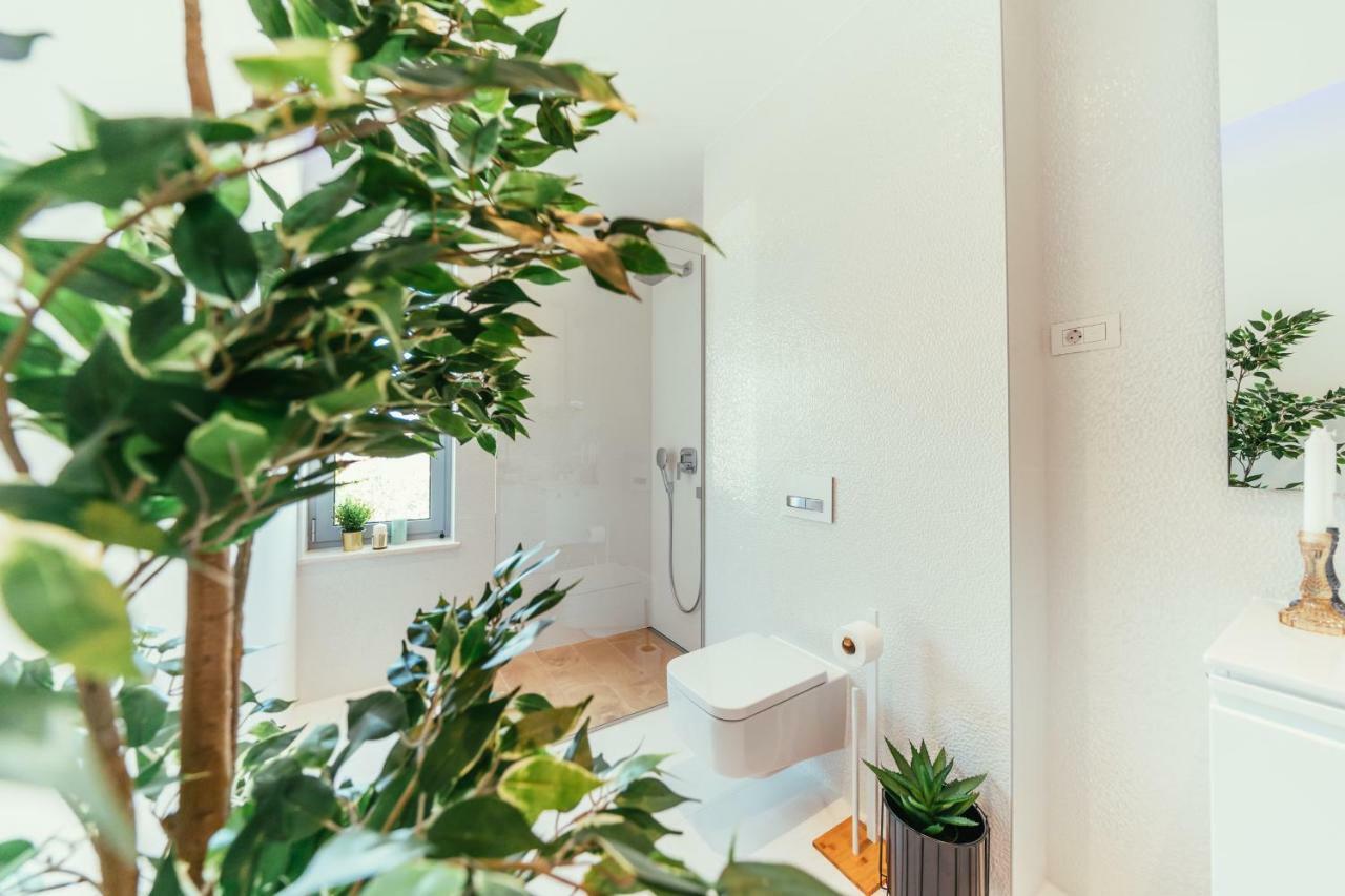 Unique Luxury Designers Apartment Right Next To The Beach Sukošan Zewnętrze zdjęcie